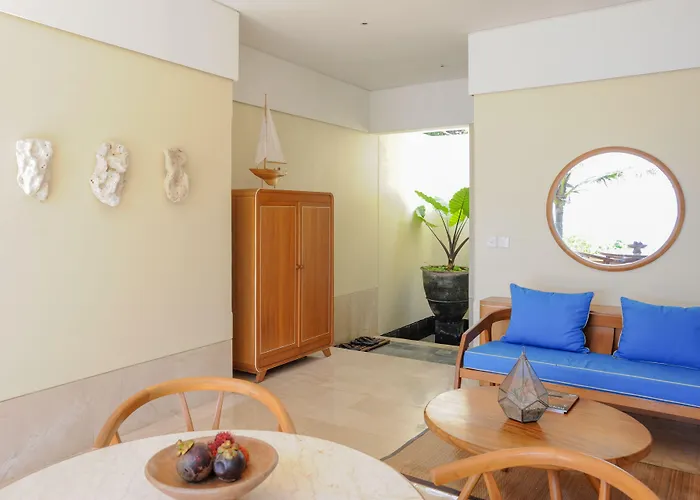 Resort Komaneka At